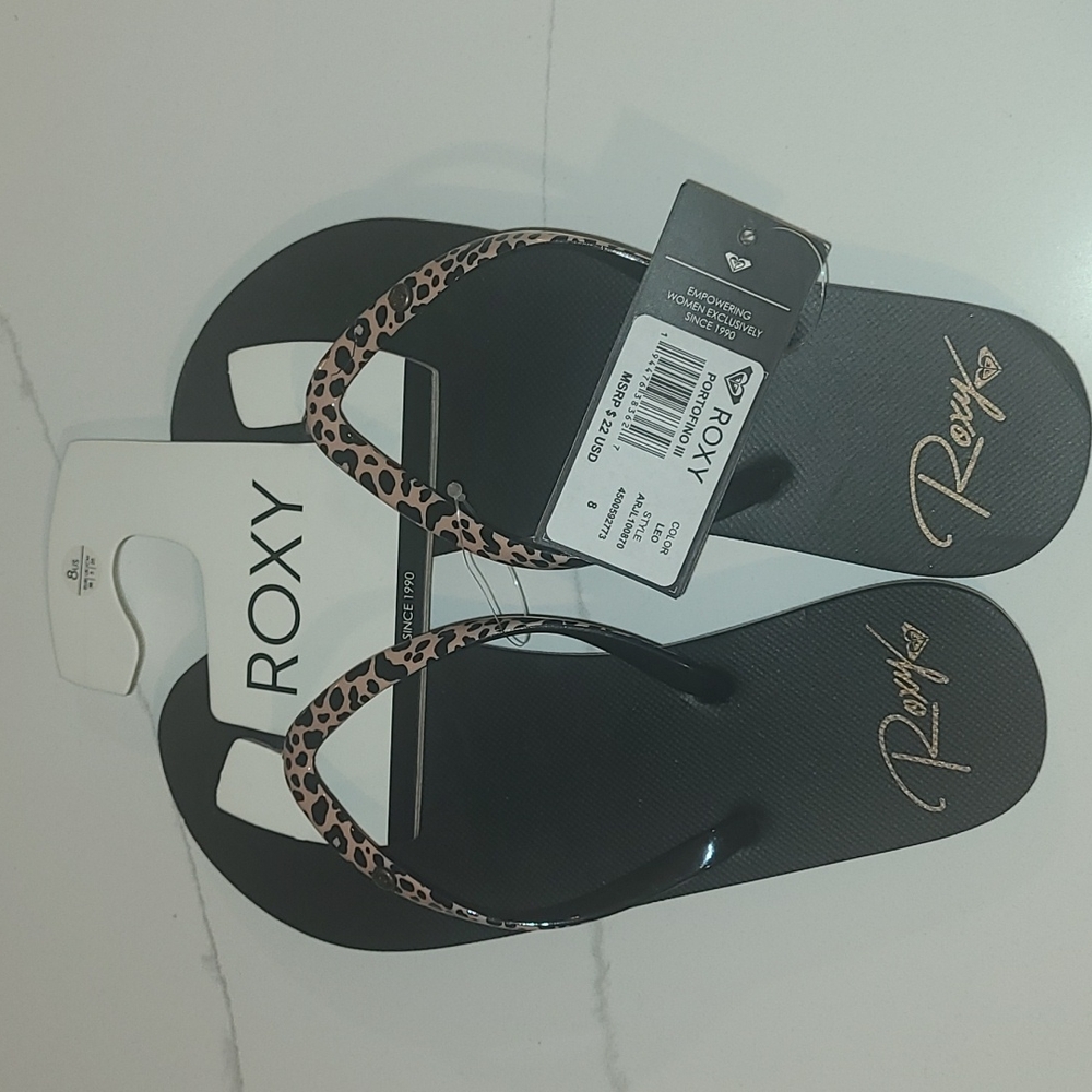 Roxy Flip Flops Size 8 Leopard